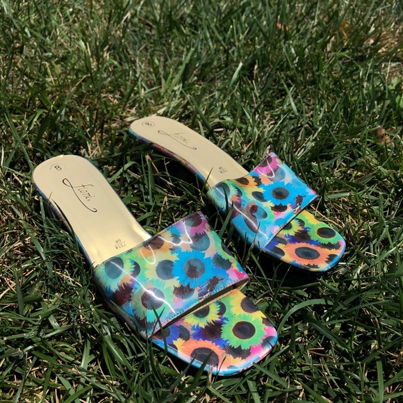 Vintage Shoes - Butterfly/flower mules Vintage Shoes - Butterfly/flower mules